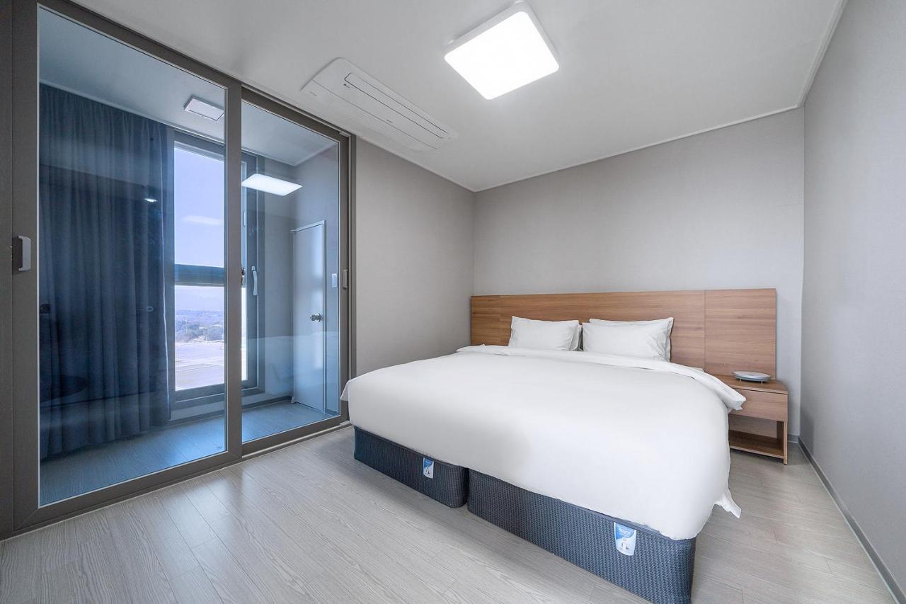 Gangneung Chonpines Ocean Suites Hotel Eksteriør billede