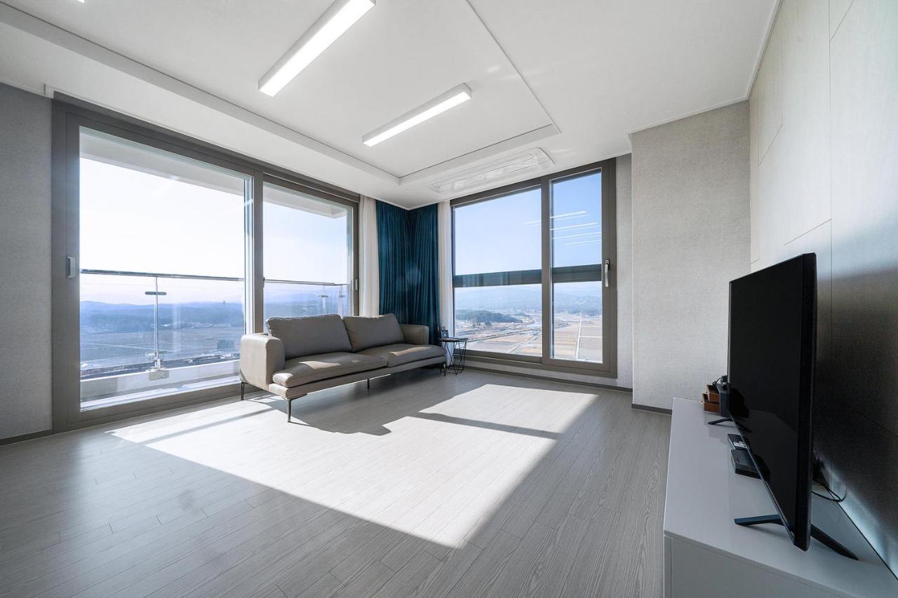 Gangneung Chonpines Ocean Suites Hotel Eksteriør billede